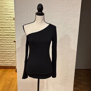 INC International Concepts Black One-Shoulder Long Sleeve Top